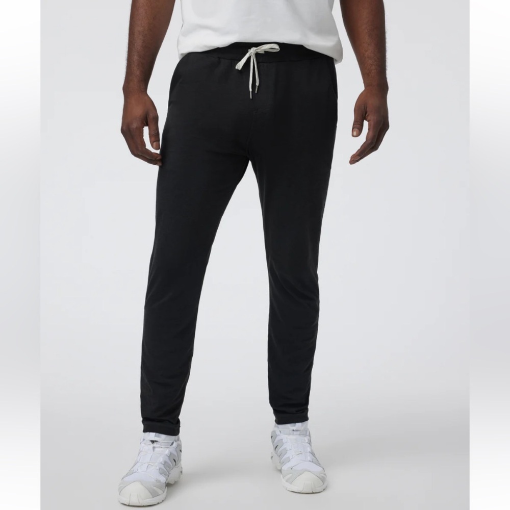 Vuori men’s ponto performance pants large